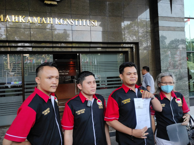 Advokat Kerap Dikriminalisasi, Hak Imunitasnya Digugat ke MK