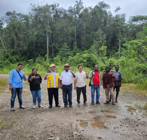 DPR Papua Minta Pemerintah Pusat Dukung Pendanaan Jalan Timika-Nabire