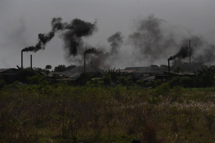 Pengusaha Dukung Rencana Luhut Tutup Pabrik Pembuat Polusi di Jakarta