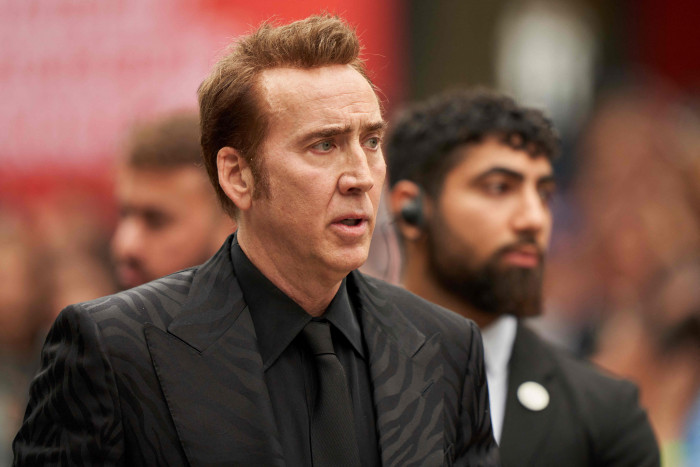 Nicolas Cage Mengaku Selalu Senang Mimpikan Mendiang Sang Ayah