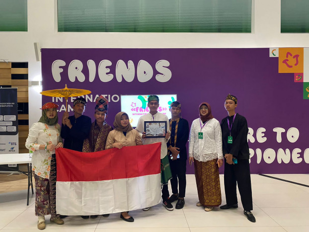 Siswa Indonesia Kenalkan Budaya Nusantara di Friends International Youth Camp