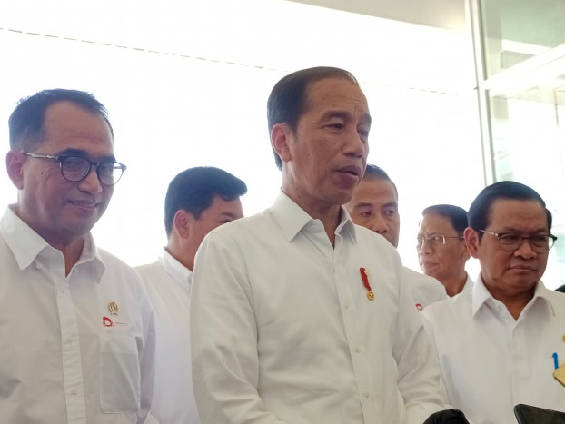 Jokowi: Tidak Ada Subsidi untuk Kereta Cepat Jakarta Bandung