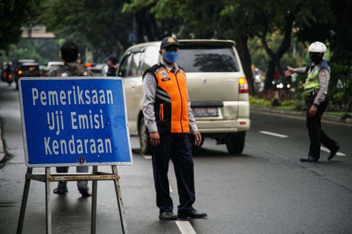 Fraksi NasDem Soroti Pembatalan Tilang Uji Emisi