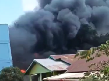 Gudang Penampungan Minyak Jelantah Ludes Terbakar