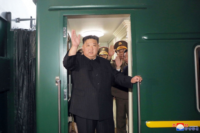 Kim Jong-un Berkunjung ke Rusia di Tengah Peringatan AS untuk Tak Jual Senjata
