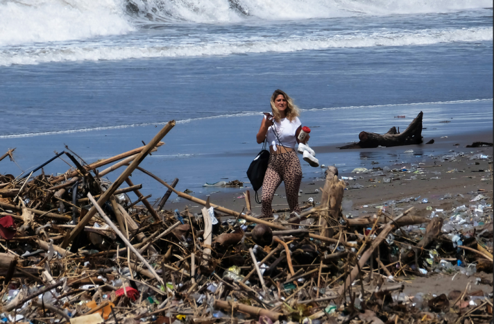 2024, Bali Pungut Tarif Khusus untuk Penanganan Sampah dan Pelestarian Budaya