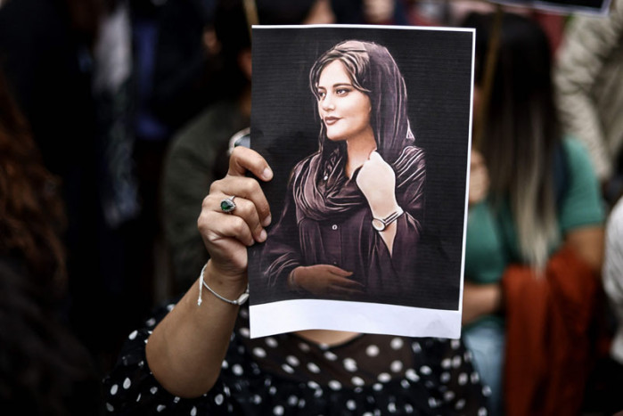 Iran Siaga Jelang Peringatan Wafatnya Mahsa Amini