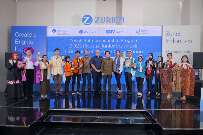 Zurich Entrepreneurship Program Dorong Jiwa Kewirausahaan Pelajar SMA/SMK