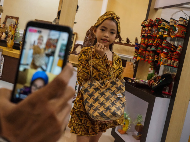 Kisah Sukses Pelaku UMKM Pakaian Anak Berjualan Daring