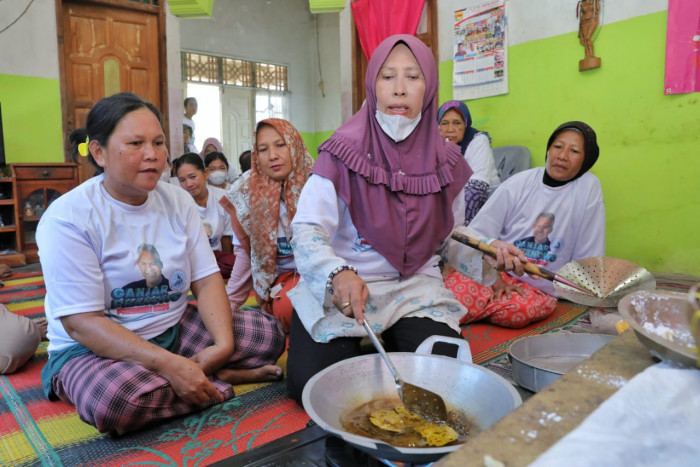 Komunitas Nelayan Pesisir Edukasi Warga Lampung Timur soal Sanitasi Produk