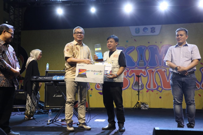 Wakili Jateng, KIM Kraton Kidul Kota Pekalongan Dinobatkan Terbaik di Bidang UMKM