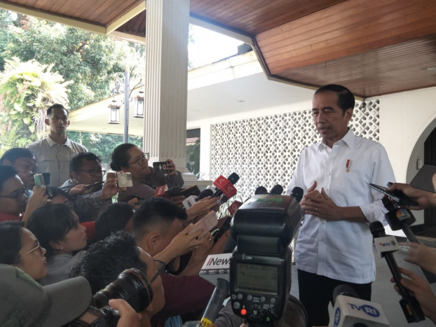 Jokowi Tunjuk Kepala Badan Pangan Nasional Jadi Plt Mentan