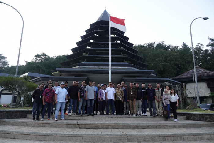 Kemenparekraf dan KemenESDM Dorong Geopark Jadi Lokasi Wisata Edukasi