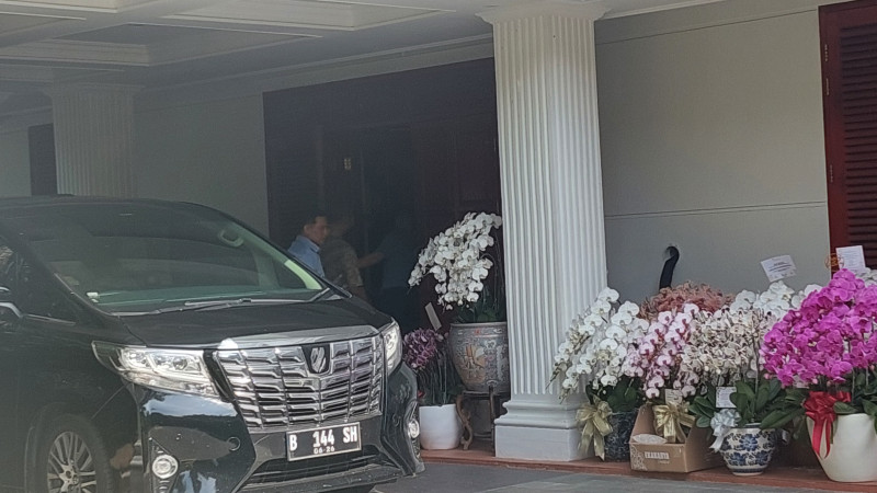 Prabowo Ulang Tahun, Titiek Soeharto Tiba di Rumah Kertanegara  