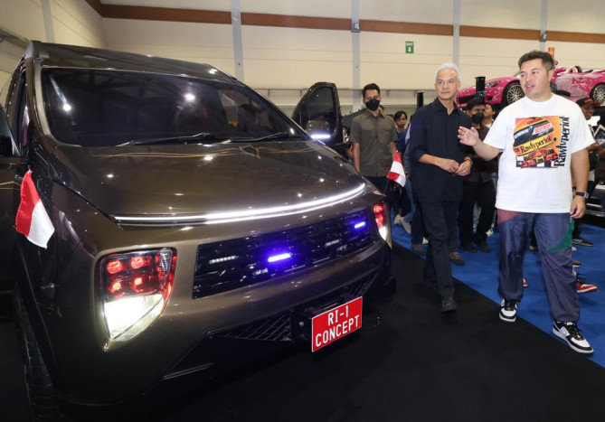 Kunjungi IMLE 2023, Ganjar Tertarik Mobil Modifikasi dengan Tema Kepresidenan