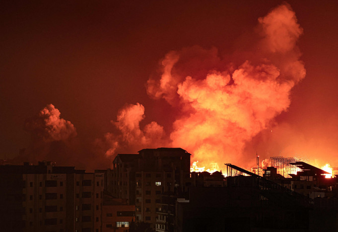 Pascaserangan Hamas, Israel Kepung Total Gaza