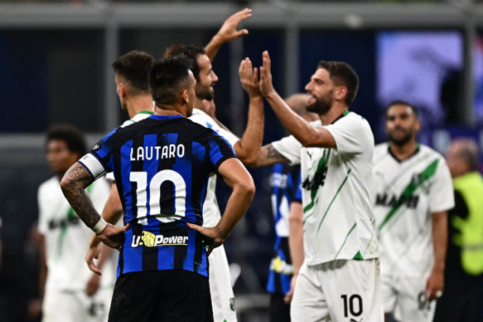 Martinez Mengemas Empat Gol saat Inter Hancurkan Salernitana, Milan Kalahkan Lazio