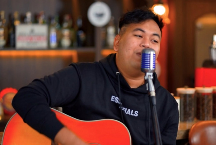 Vicky Prasetyo Dedikasikan Lagu Pak Uban Ojo Rungkad untuk Ganjar