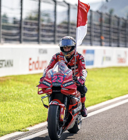 Menang Dramatis di MotoGP Mandalika, Bagnaia Tunaikan Janji ke Fans Indonesia