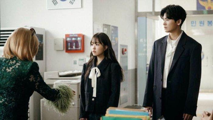 Park Bo-young dan Park Hyung-sik Jadi Cameo di K-Drama Strong Girl Nam Soon 