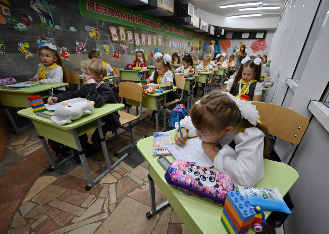 Ukraina Bangun Sekolah Bawah Tanah untuk Lindungi Siswa dari Perang