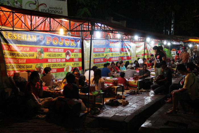 Harga Beras Naik, Pedagang Makanan di Malioboro Belum Mau Naikkan Harga