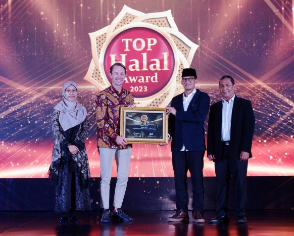 Oriflame Indonesia Raih Top Halal Awards 2023 untuk Kategori Parfum