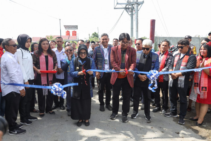 Jelang Hari Ulos Nasional, Kampung Tenun Ulos Siantar Diresmikan