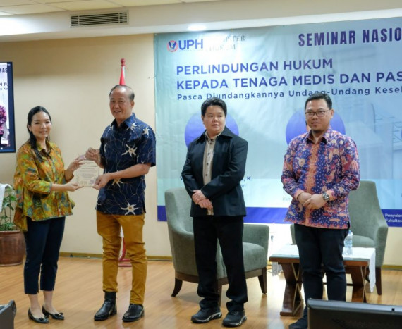 UPH Gelar Seminar Nasional Soroti Perlindungan Hukum Tenaga Medis dan Pasien