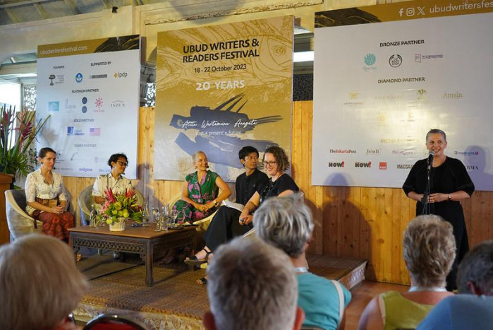 Australia - Indonesia Rayakan 20 Tahun Ubud Writers & Readers Festival 2023