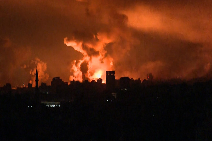 Gaza Terisolasi, 150 Lokasi Jadi Target Rudal Israel dalam Semalam