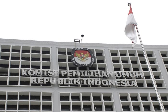 KPU Respons Dugaan Pengerahan Aparat dalam Pemasangan Baliho Capres