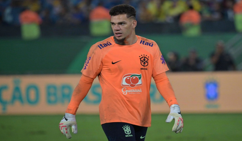 Cedera, Ederson Batal Bela Brasil di Kualifikasi Piala Dunia 2024