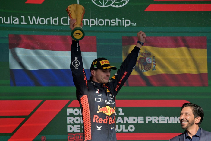 Jadi yang Tercepat di GP Sao Paulo, Verstappen Bukukan Kemenangan ke-17 pada Musim Ini