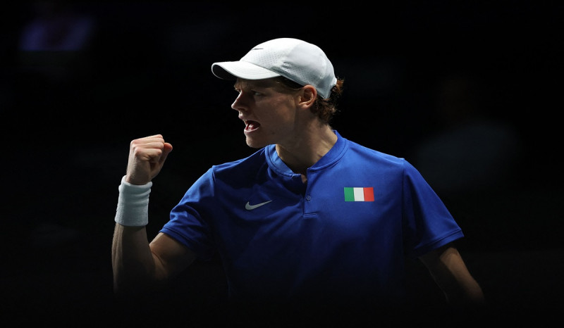 Sinner Pimpin Italia Melaju ke Semifinal Piala Davis