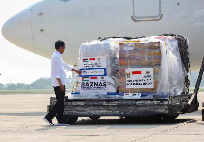Presiden Jokowi Lepas Bantuan Kemanusiaan Baznas ke Palestina