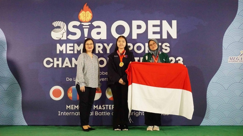2 Pelajar Indonesia Raih Gelar Grandmaster of Memory di Ajang Kompetisi Daya Ingat Internasional
