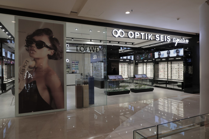 Optik Seis Signature Grand Indonesia Jangkau Pasar Lebih Luas