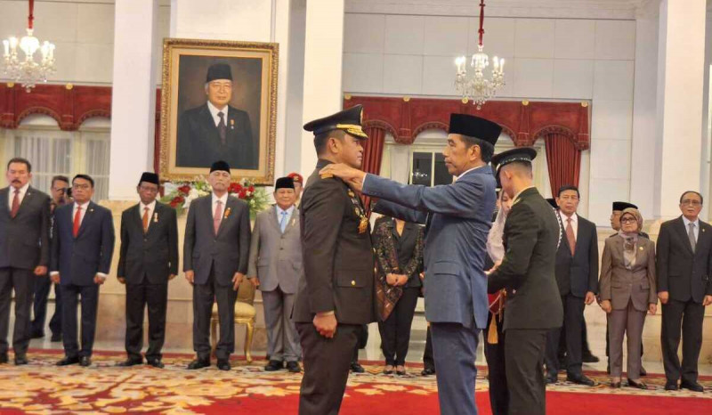  Presiden Resmi Lantik Maruli Simanjuntak sebagai KSAD