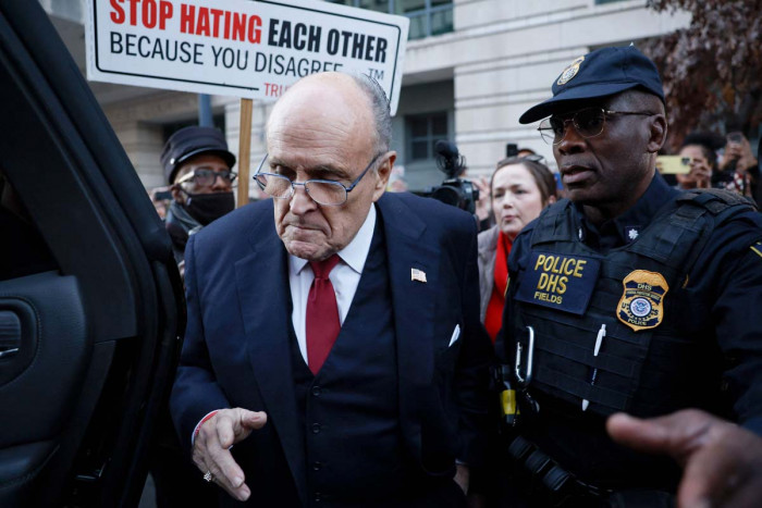 Mantan Pengacara Trump, Rudy Giuliani, Dihukum Bayar Ganti Rugi US$148 Juta