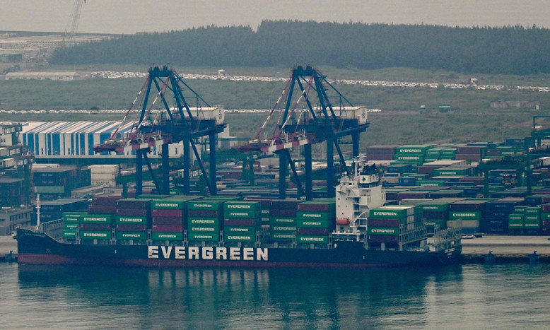 Evergreen Setop Pengiriman Kargo Tujuan Israel, Ikuti Maersk, Hapag Llyod