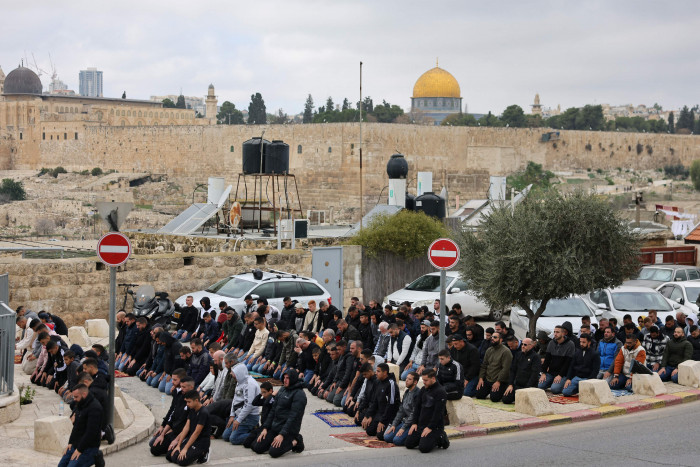 Masjid Al-Aqsa Masih Belum Bebas Dimasuki Muslim Palestina untuk Shalat Jumat