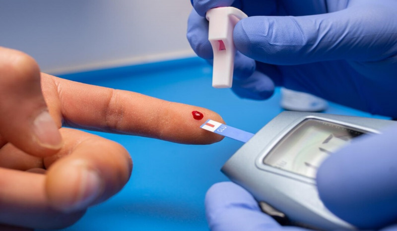 Dokter Pastikan Tes Tusuk Glukometer bukan untuk Diagnosis Diabetes