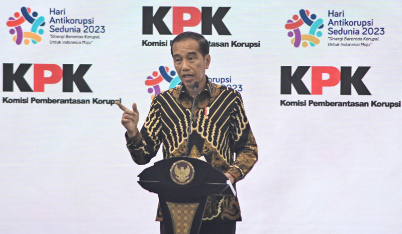 Jokowi Ngaku Belum Tahu Agus Rahardjo Dilaporkan ke Bareskrim