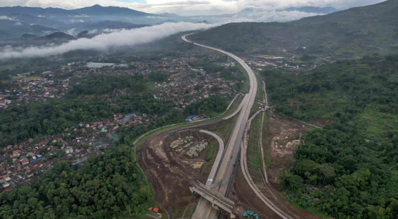 Kota Cirebon Bersiap Antisipasi Lonjakan Jumlah Kendaraan di Tol Cisumdawu