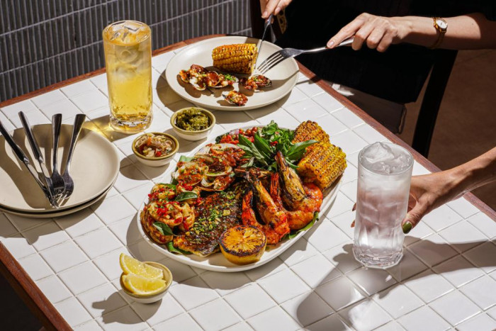 East Quarter Hadirkan Beragam Kuliner Asia dalam Satu Restoran