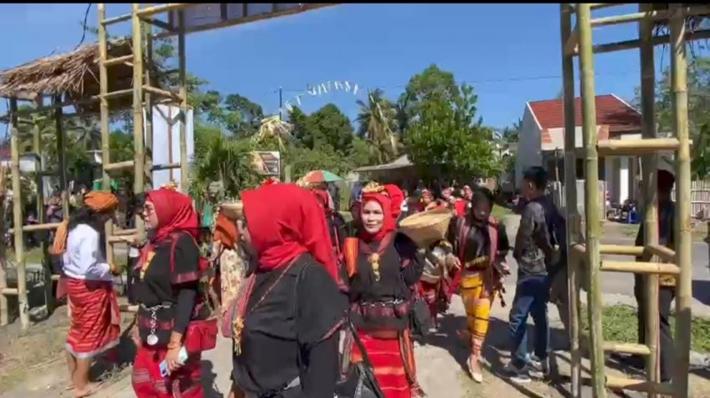 Festival Dongdala Budaya Desa Dorong Pemajuan Kebudayaan Desa Pringgasela Selatan