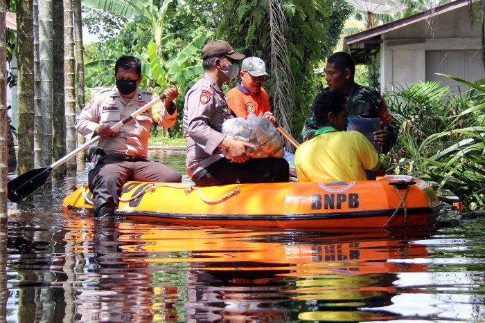 Riau Tetapkan Status Siaga Darurat Bencana Hidrometeorologi