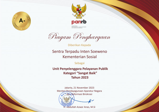 STIS  Bogor Raih Kategori Sangat Baik sebagai Unit Penyelenggaraan Pelayanan Publik Tahun 2023 