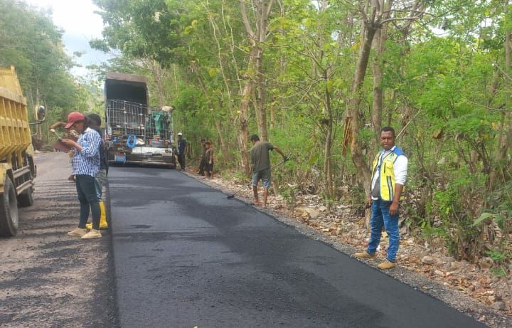 Sudah Akhir Tahun, Realisasi Perbaikan Jalan Pandai-Demondei Baru 26,7%